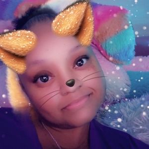 Meet your Posher, TeeTee